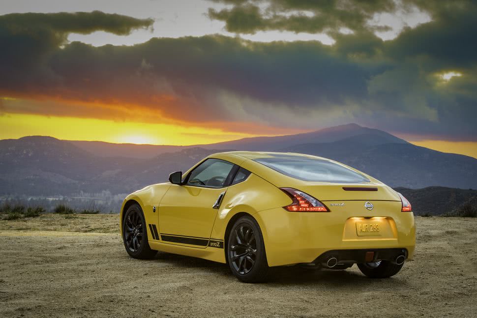 Το νέο nissan 2018 370z