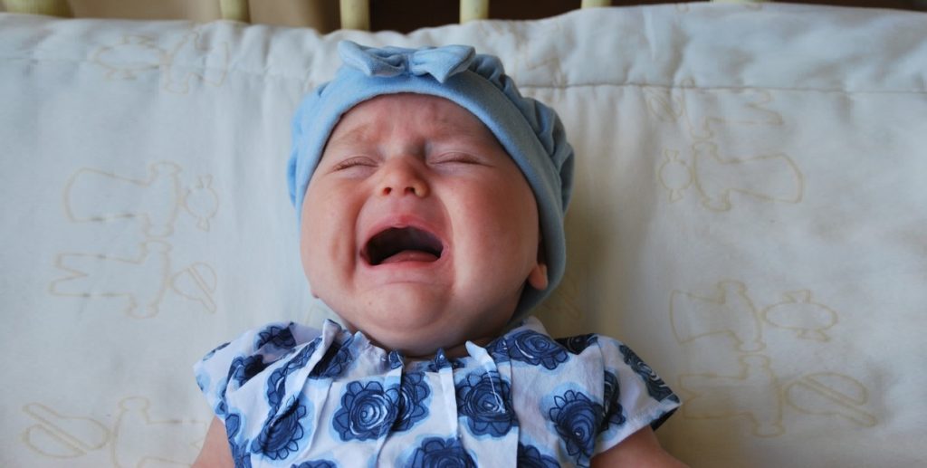μωρό που κλαίει