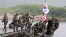 Οι ΗΠΑ εξοικονομούν χρήματα από την αναστολή στρατιωτικών ασκήσεων με τη Νότια Κορέα
