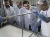 Καλάβρυτα: «Μαθήματα» τυροκομίας στον Τσίπρα- Εφαγε γιαούρτι, φασολάδα