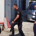 σκυφτός βγήκε από τη φυλακή ο δολοφόνος του αλέξη γρηγορόπουλου