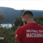 με μπλούζες που έγραφαν σκέτο μακεδονία, εμφανίστηκαν οι παίκετες βόλει των σκοπίων